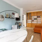 Apartment Meropia House Rom